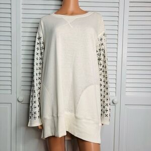 MELISSA MCCARTHY Cream Embellished Sleeve Sweater Size 1X